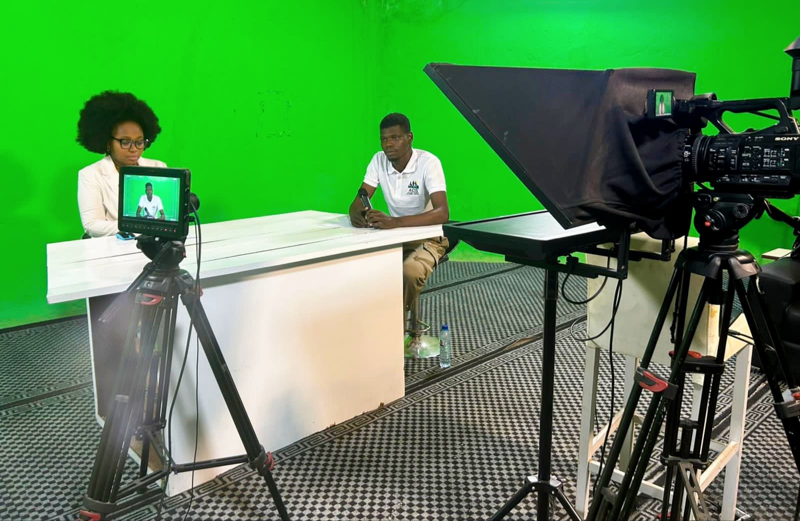 Desafios, Acessibilidade e Inclusão Social na Televisão Academica